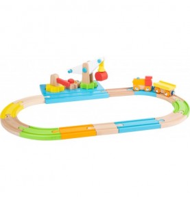 Magnetic Crane & Wooden Railway Set - Detailed view - Montessori toy