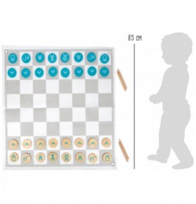 Giant Outdoor Wooden Chess & Draughts Board Game - Elements & Play Details