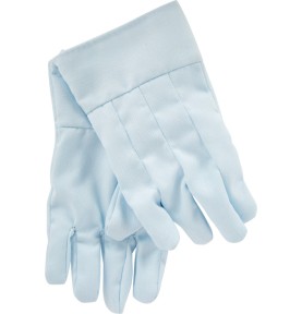 Little Gardener Set: Waterproof Apron, Gloves & Tools - In-Use Lifestyle View 9