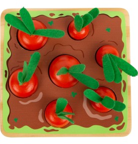 Montessori Wooden Carrot Harvesting & Sorting Game - Detailed View & Craftsmanship